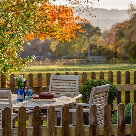 Ferienwohnung Garden Flat Near Goodwood With Stunning Views Petersfield Exterior foto