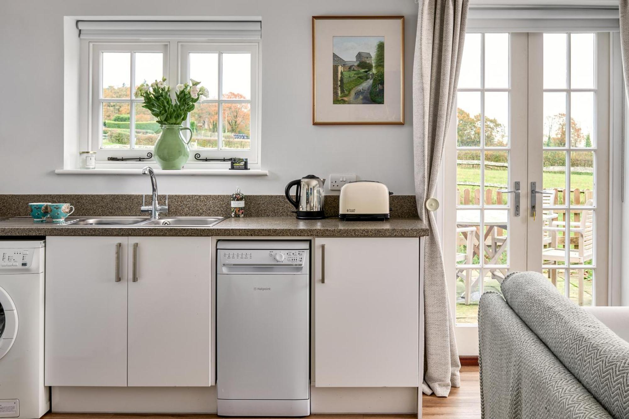 Ferienwohnung Garden Flat Near Goodwood With Stunning Views Petersfield Exterior foto